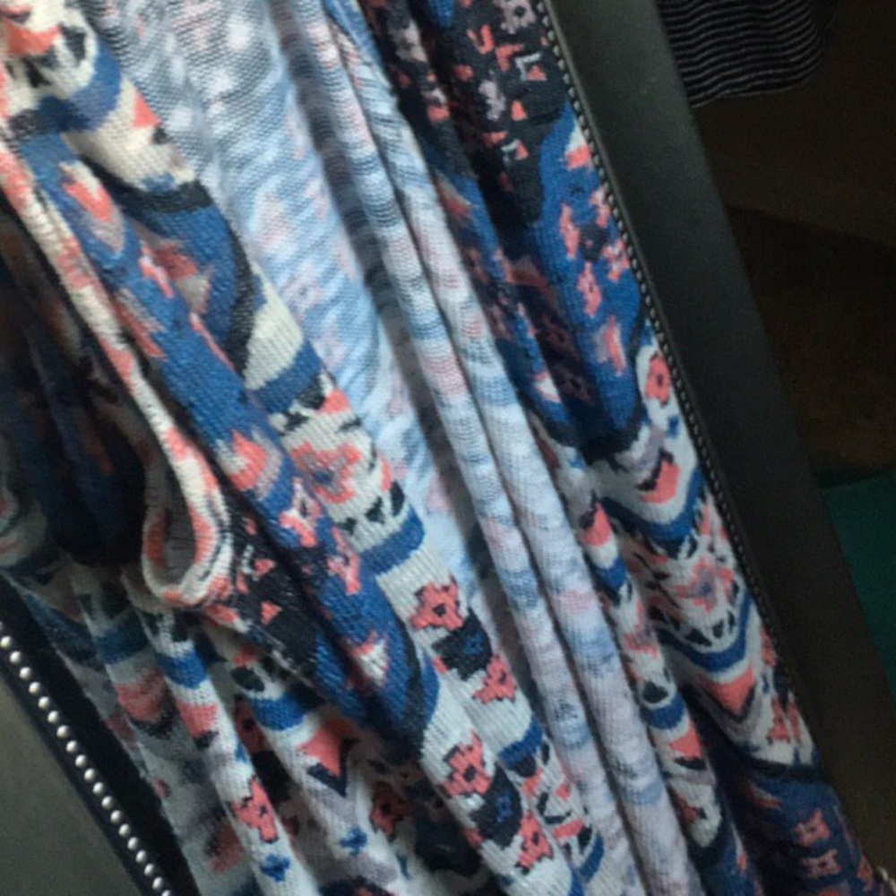 Sleeveless Cardigan